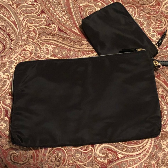 💋💋Victoria Secret Satin Makeup Bags💋💋 - Picture 3 of 4